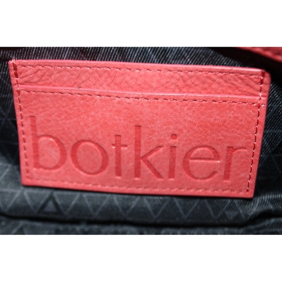 NEW! NWT! BOTKIER Salmon Leather Zip Crossbody LOGAN Organizer Wristlet Bag - Picture 2 of 4
